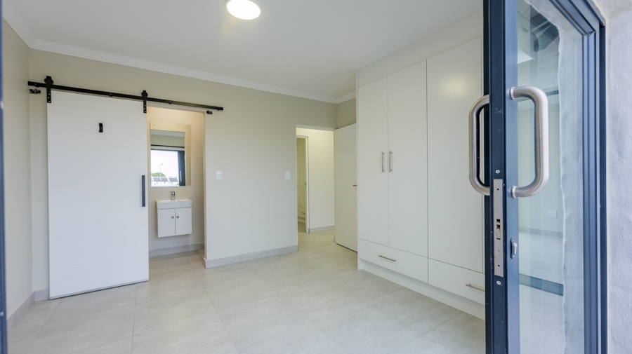 To Let 2 Bedroom Property for Rent in Struisbaai Western Cape